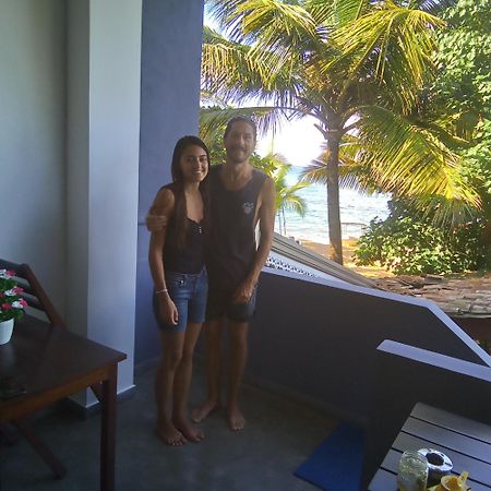 The Ocean Bed and Breakfast Unawatuna Buitenkant foto