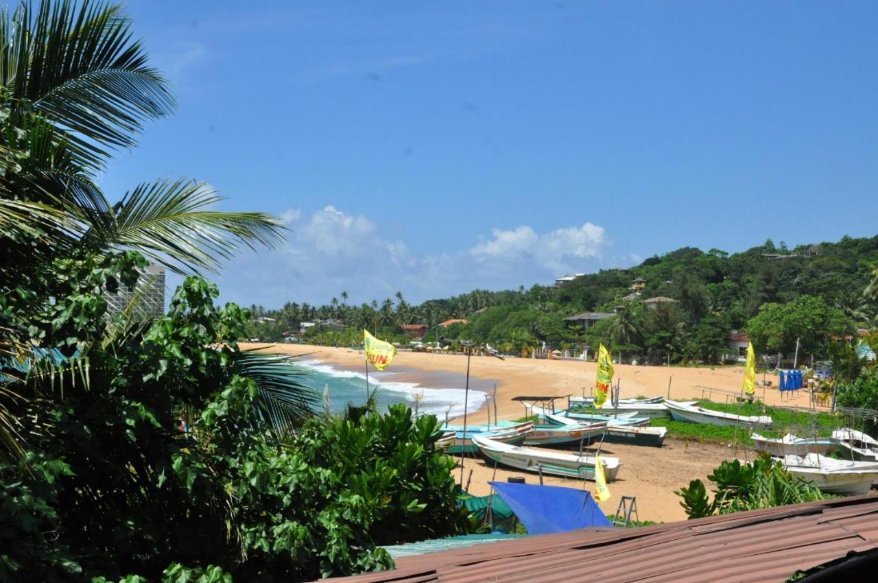 The Ocean Bed and Breakfast Unawatuna Buitenkant foto
