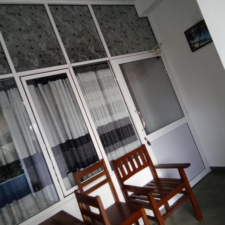 The Ocean Bed and Breakfast Unawatuna Buitenkant foto