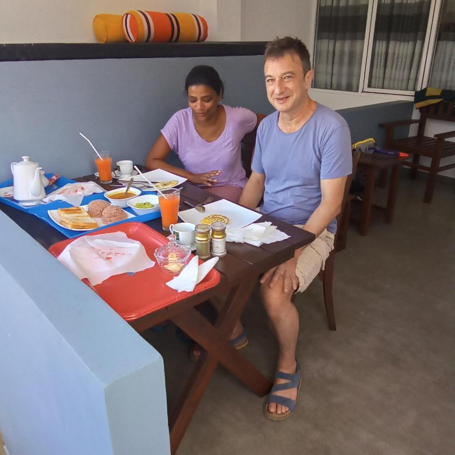 The Ocean Bed and Breakfast Unawatuna Buitenkant foto
